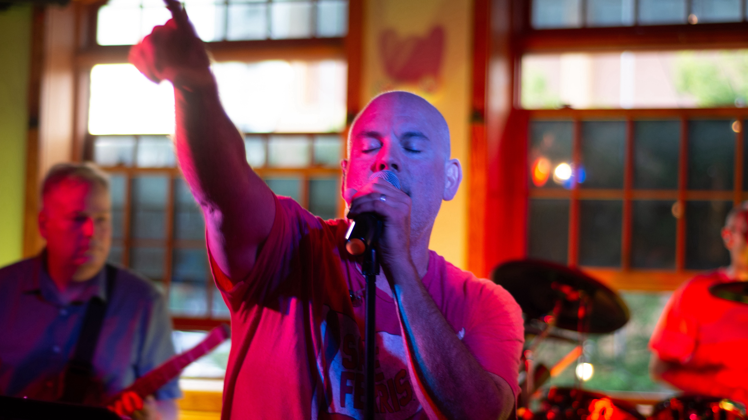 lead singer pointing